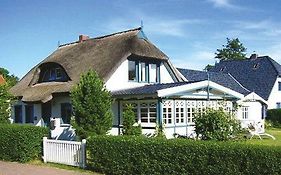 Ferienhaus Becker - Wohnung unten mit grosser Darssveranda